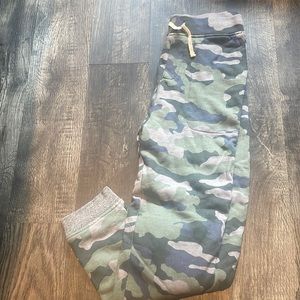 Crewcuts camo joggers